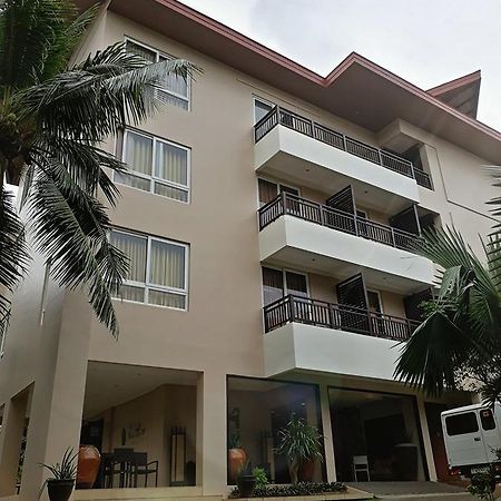 The Palms Of Boracay Hotel Balabag  Buitenkant foto